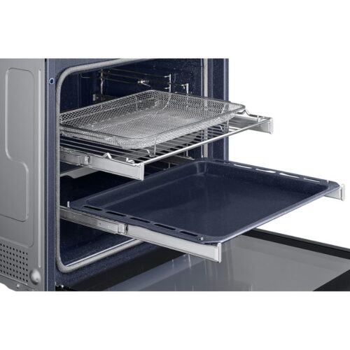 Lò nướng âm tủ 76 lít Samsung Bespoke NV7B6675CAA/SV 4 Bên trong lò nướng âm tủ 76 lít Samsung Bespoke NV7B6675CAA/SV