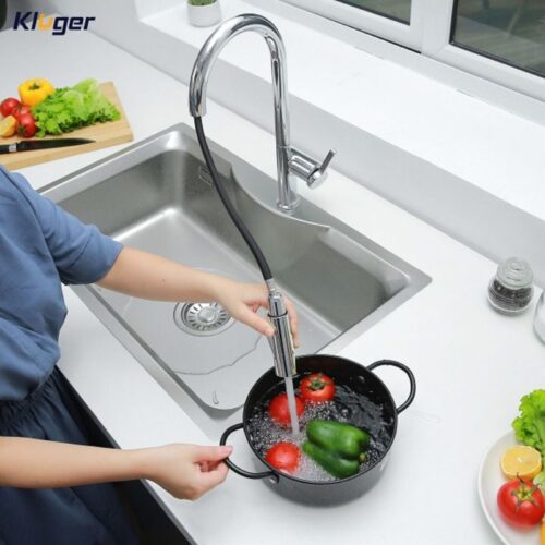 Vòi rửa bát nóng lạnh Kluger KLF0003C có dây rút 4 Hình ảnh vòi rửa bát nóng lạnh Kluger KLF0003C có dây rút