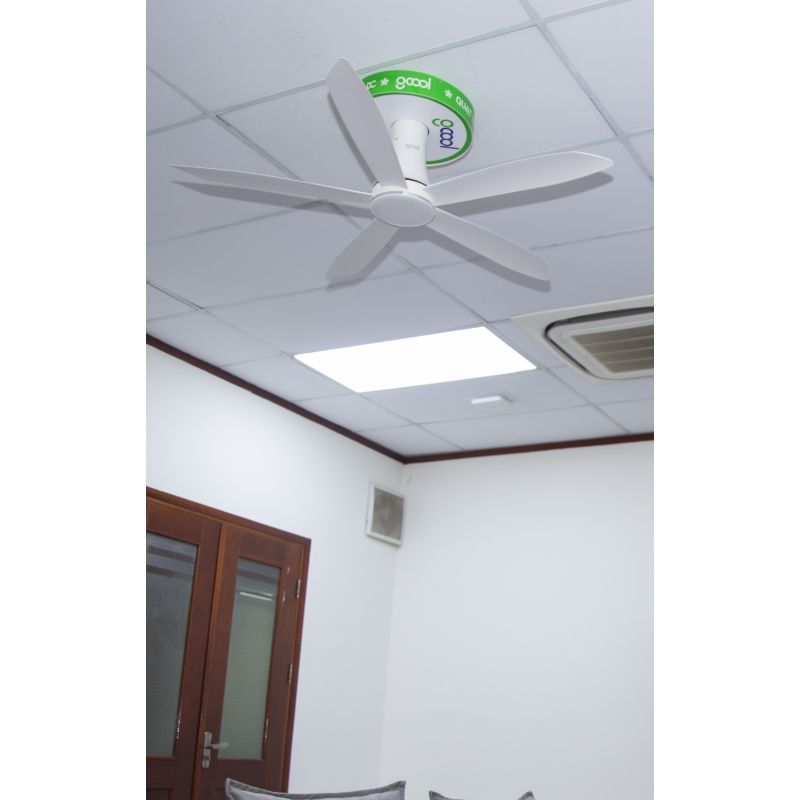Ảnh thực tế quạt trần Gcool Copter 05 Plus R VN011402519 Trắng Ảnh thực tế quạt trần Gcool Copter 05 Plus R VN011402519 Trắng